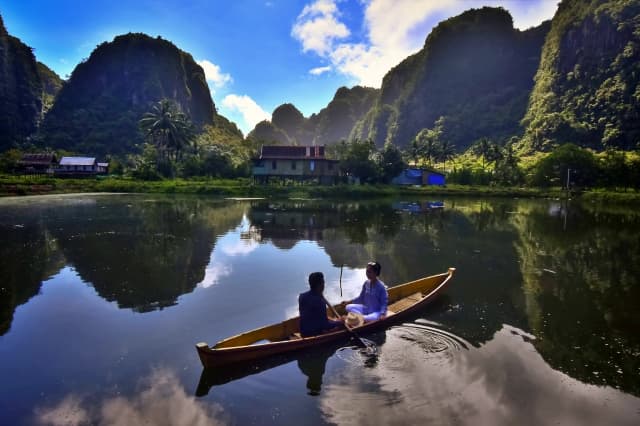 Menemukan Kerajaan Kupu-Kupu di Bantimurung Sulawesi Selatan