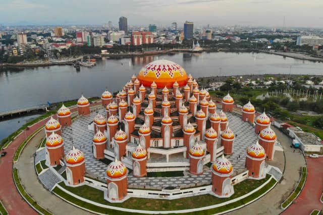 Warisan Kuliner Bertemu Cita Rasa Indonesia Modern di Makassar